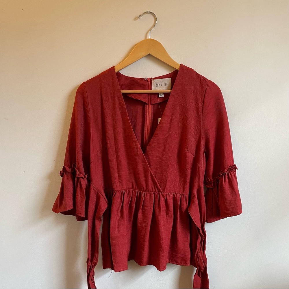 NWT South Moon Under Boutique Moon River Pumpkin Ruffle Sleeve Top